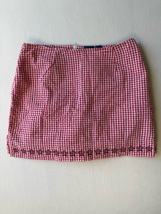 Vintage Dresses & Skirts - Vintage Red Gingham Mini Skirt with Star Embroidery 8